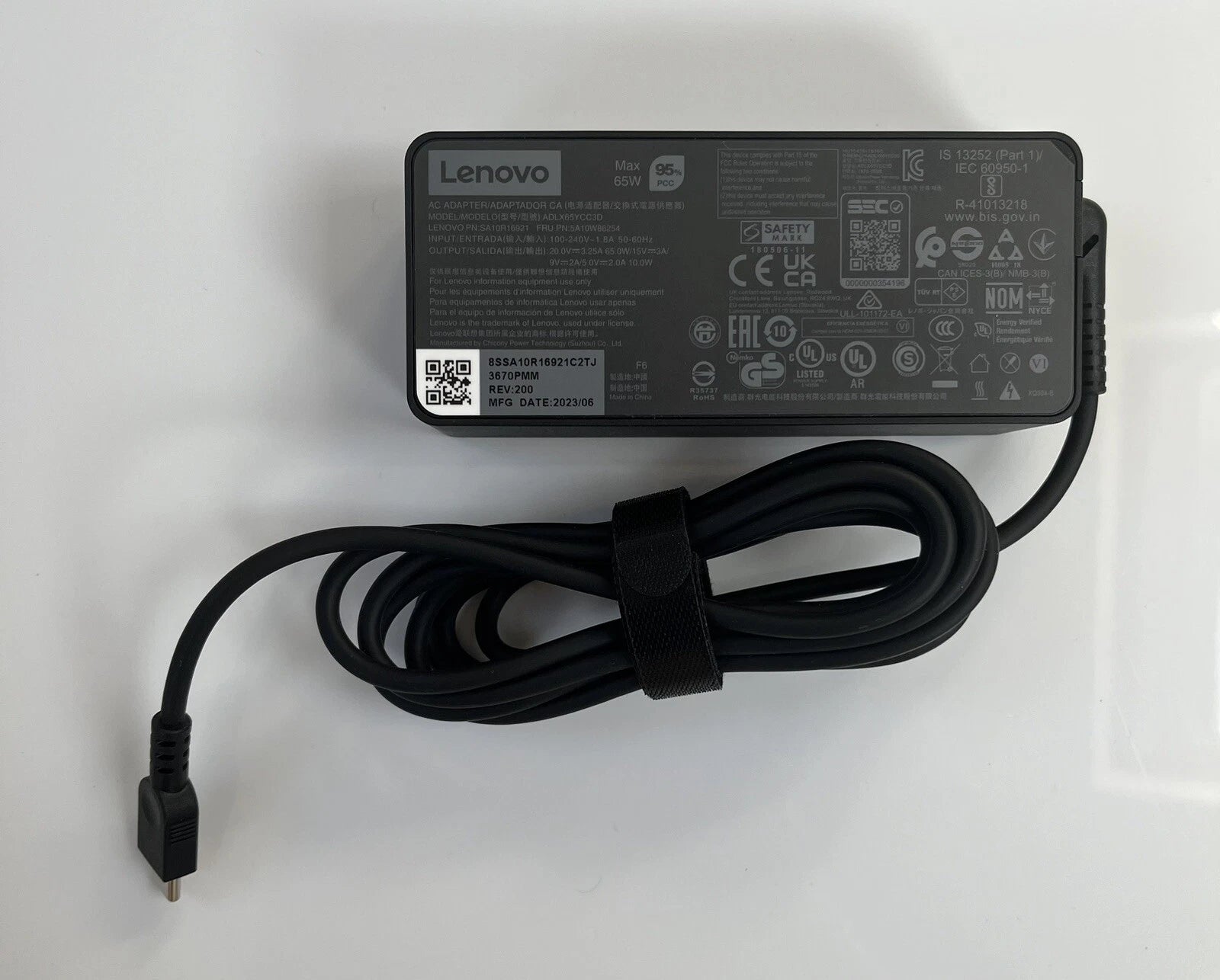 charger Lenovo 65W USB C AC Adapter (ADLX65YLC3D ADLX65YCC3D)